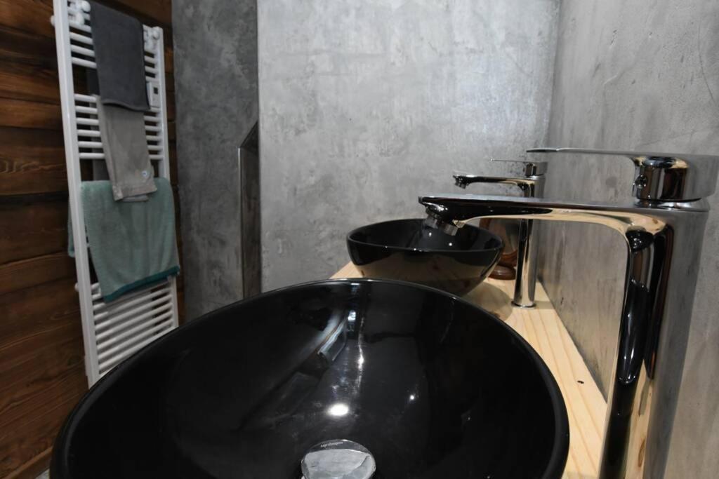 Logement Renove Avec Vue Panoramique La Saussaz Exterior foto